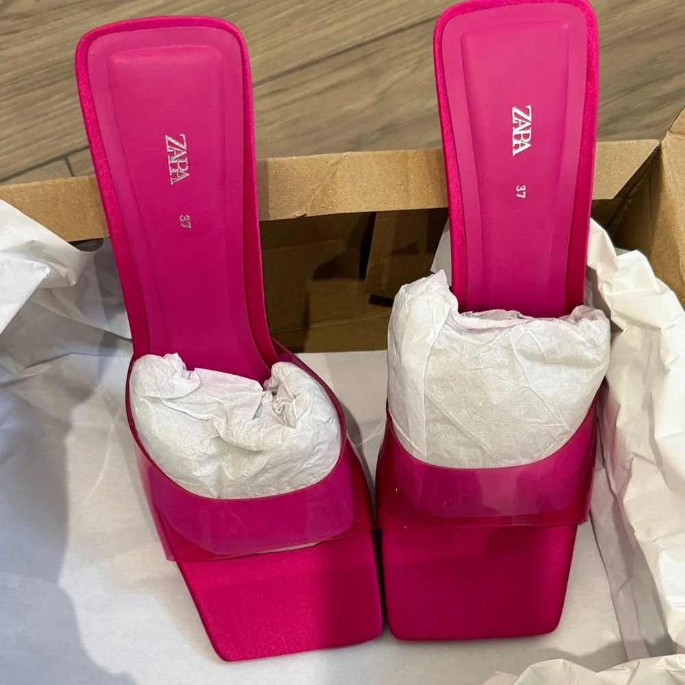 Zara Fuchsia Square-Toe Slide Sandals - Picture 2 of 3